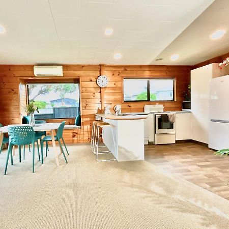 Villa Bach On Clyde à Mount Maunganui Extérieur photo